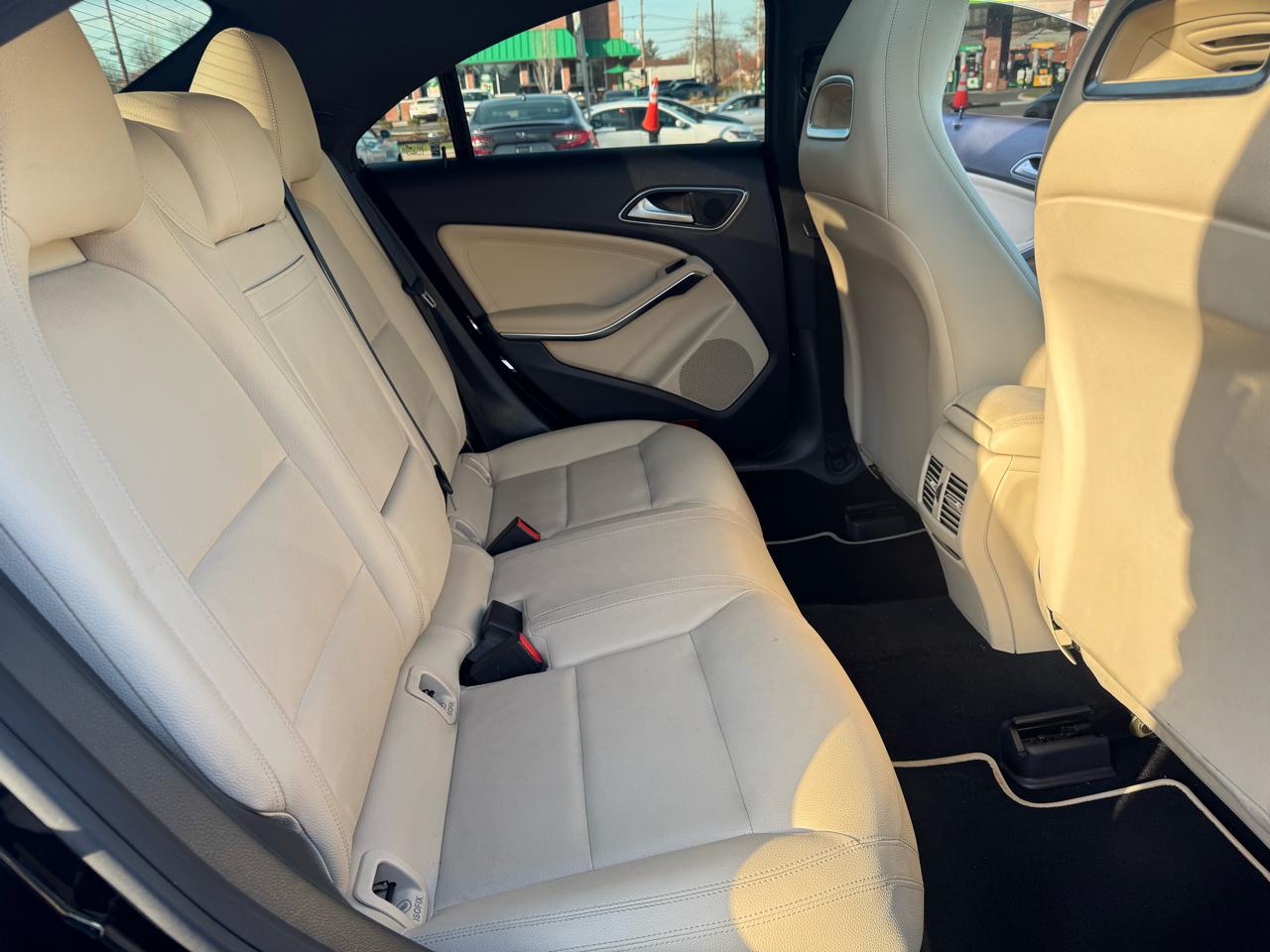 Mercedes-Benz CLA-Class CLA250 4MATIC 2017