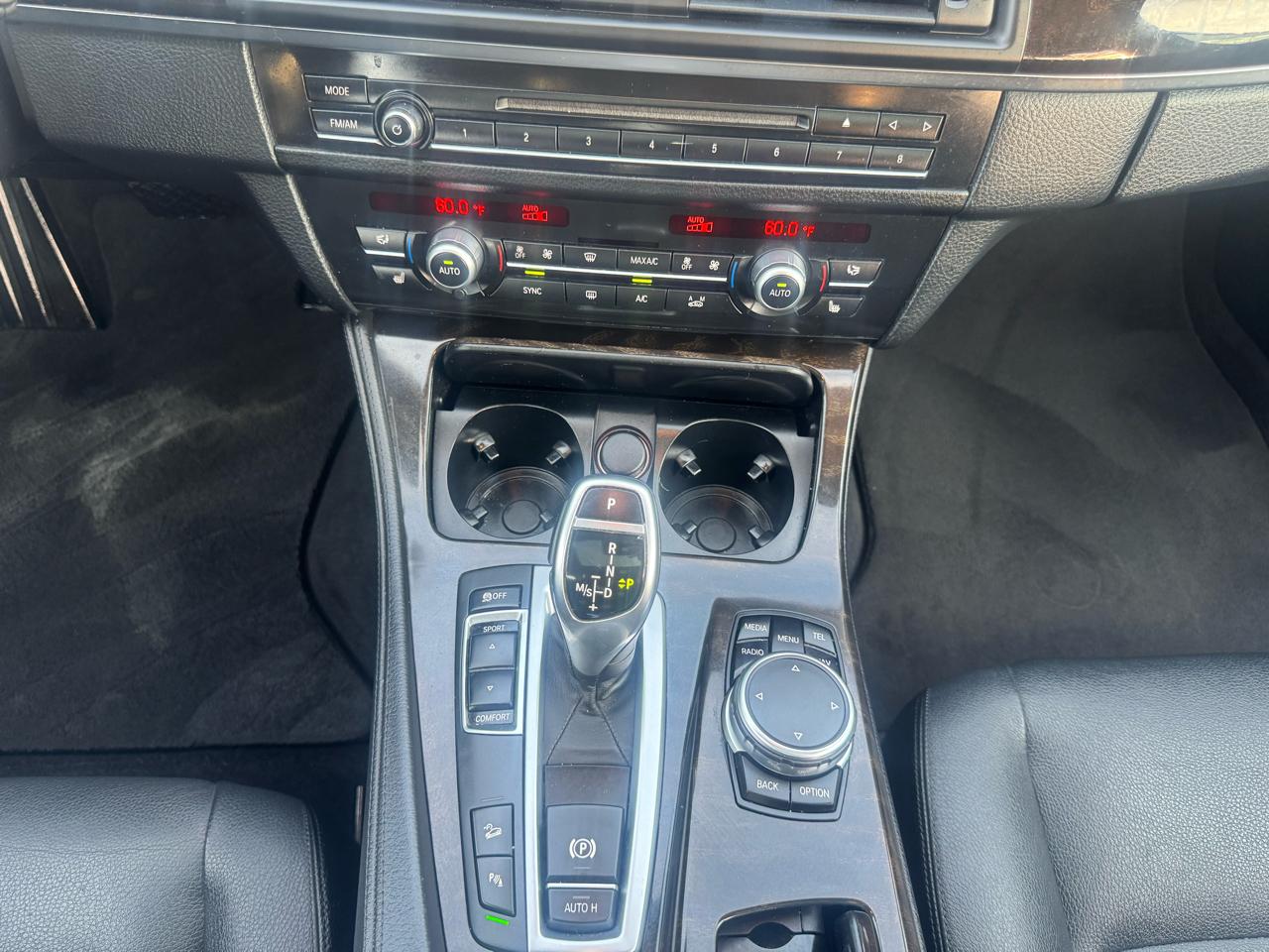 BMW 5-Series 535i xDrive 2016