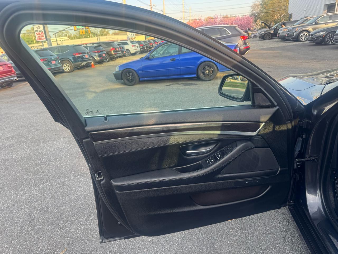 BMW 5-Series 535i xDrive 2016