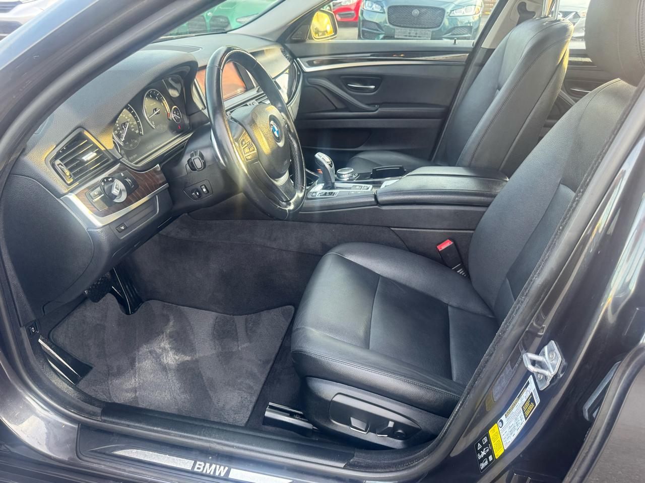 BMW 5-Series 535i xDrive 2016