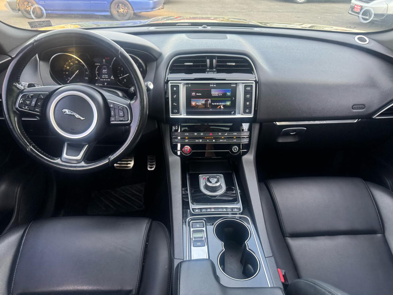 Jaguar F-Pace 35t Premium 2017