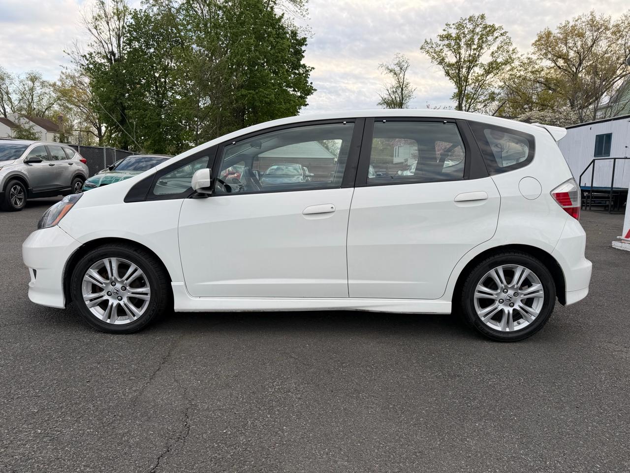 Honda Fit Sport 5-Speed AT with Navigation 2009
