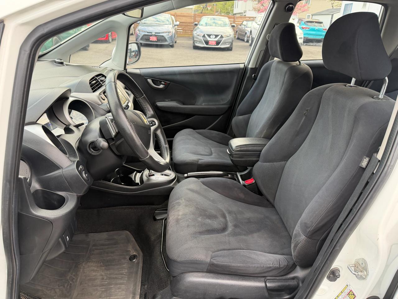 Honda Fit Sport 5-Speed AT with Navigation 2009