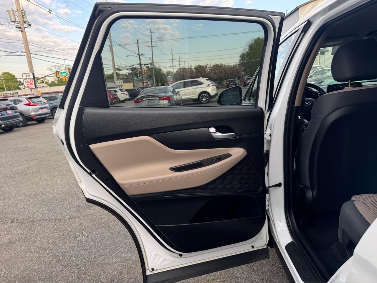 Hyundai Santa Fe SE AWD 2021