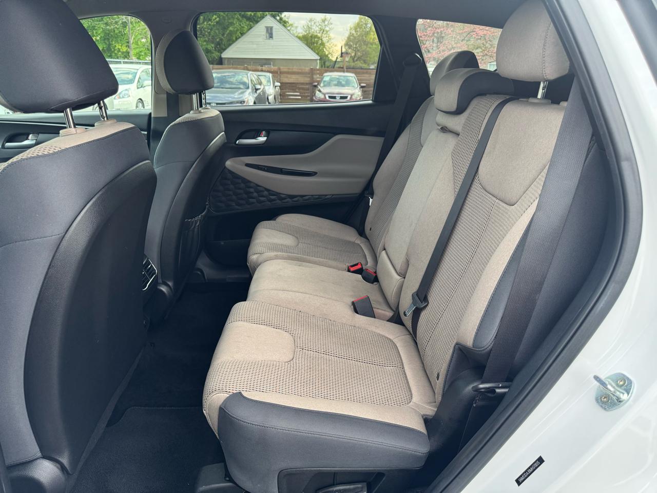 Hyundai Santa Fe SE AWD 2021