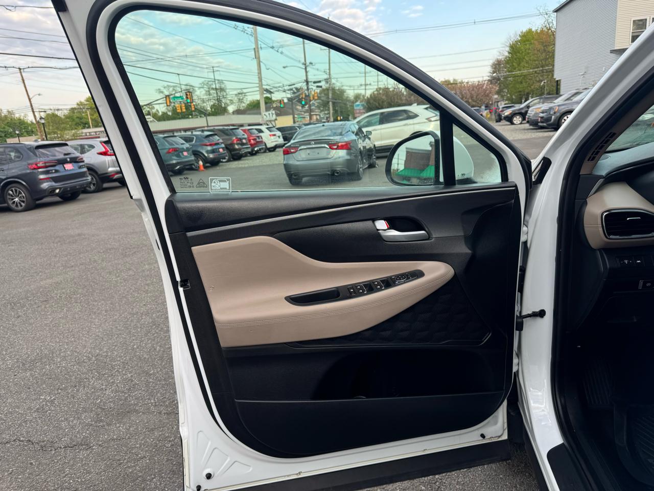 Hyundai Santa Fe SE AWD 2021