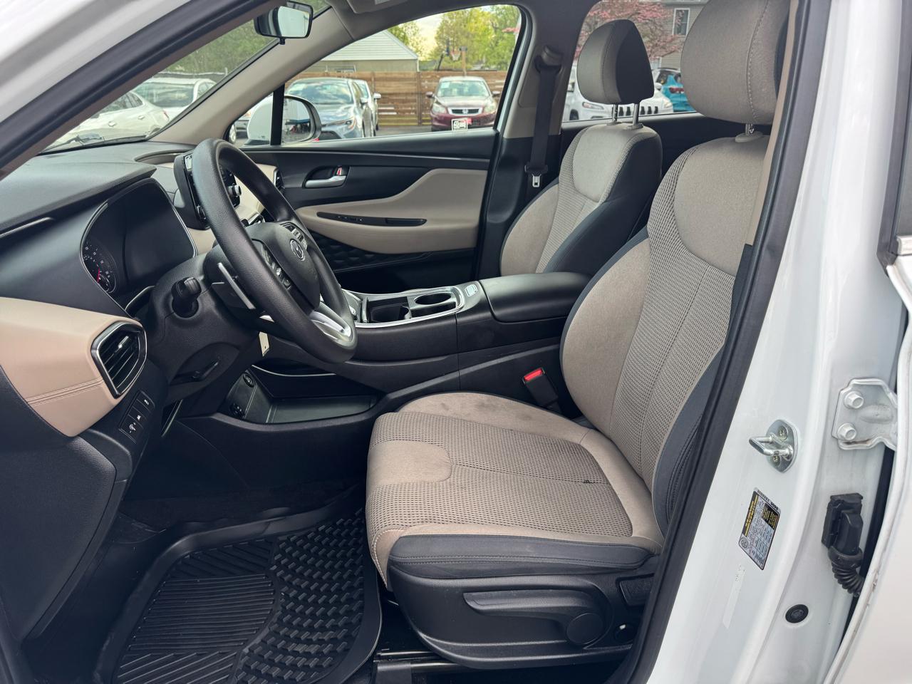 Hyundai Santa Fe SE AWD 2021