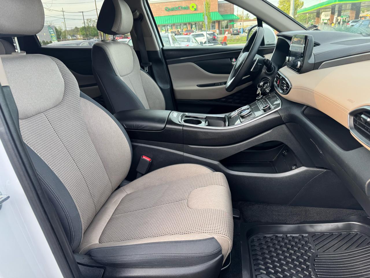 Hyundai Santa Fe SE AWD 2021