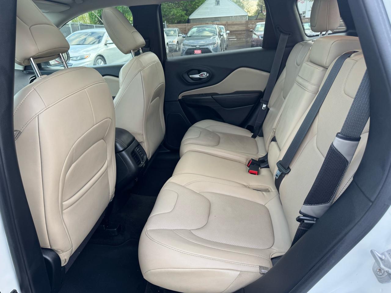 Jeep Cherokee Limited 4WD 2015