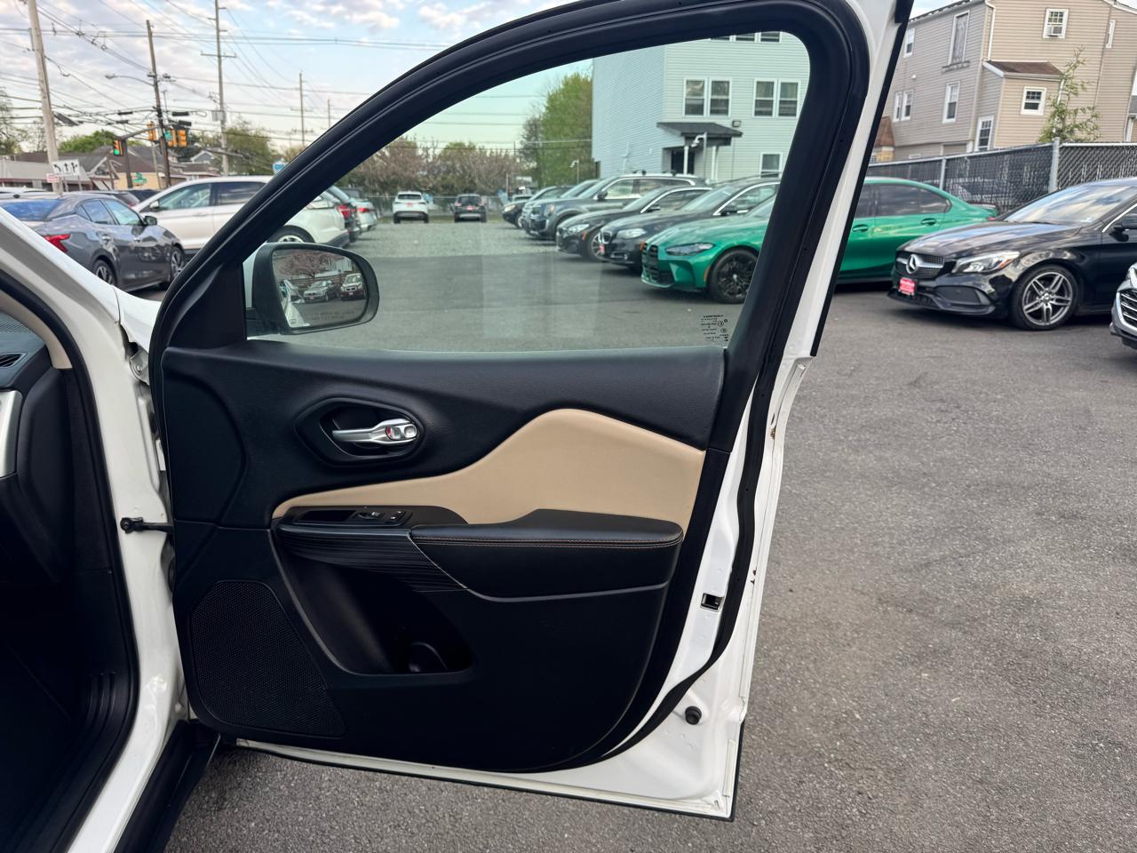 Jeep Cherokee Limited 4WD 2015