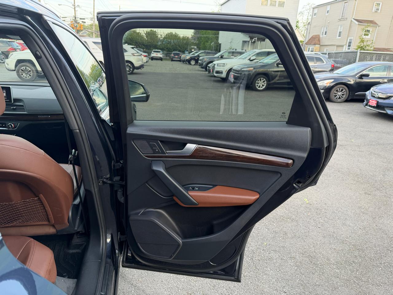 Audi Q5 2.0T Premium Plus quattro 2018