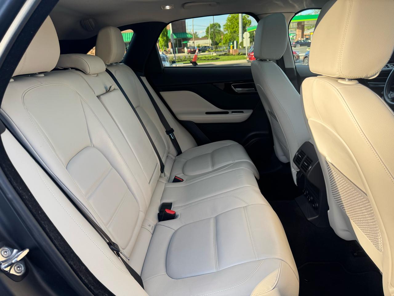 Jaguar F-Pace 35t Prestige 2017