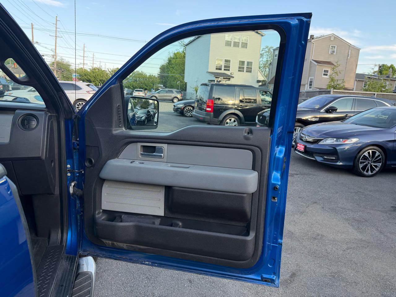 Ford F-150 FX4 SuperCab 6.5-ft. Bed 4WD 2011