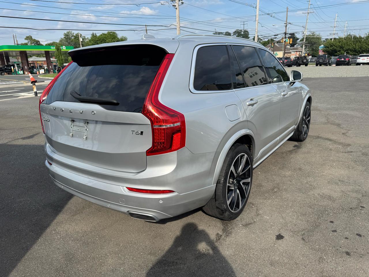 Volvo XC90 T6 Momentum AWD 2021