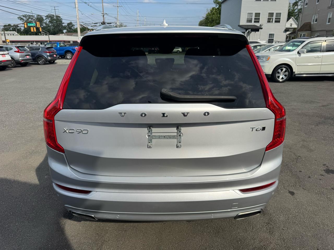 Volvo XC90 T6 Momentum AWD 2021