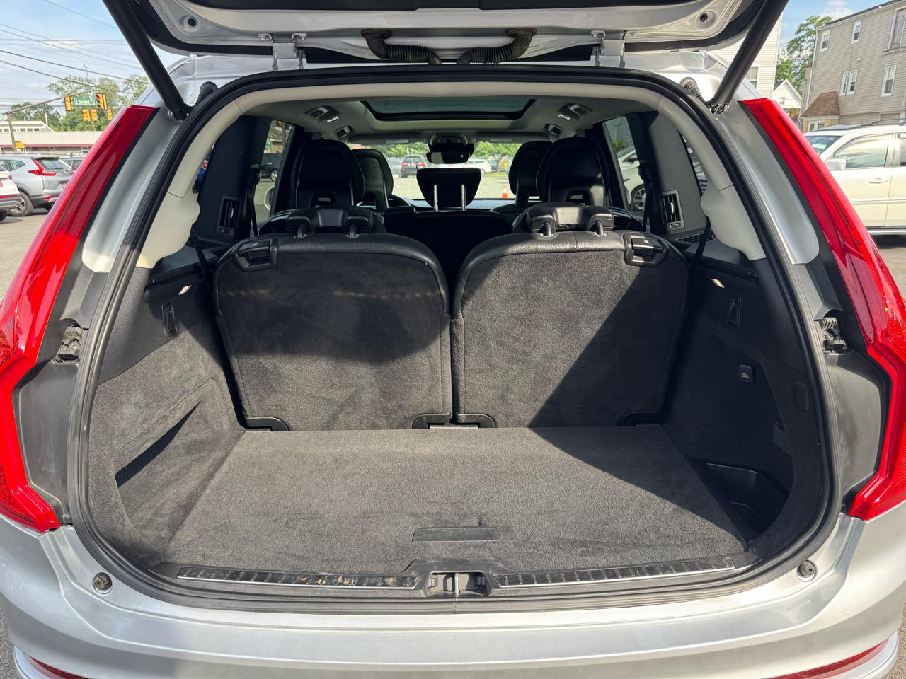 Volvo XC90 T6 Momentum AWD 2021