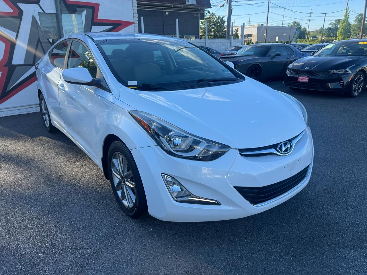 Hyundai Elantra SE 6AT 2015