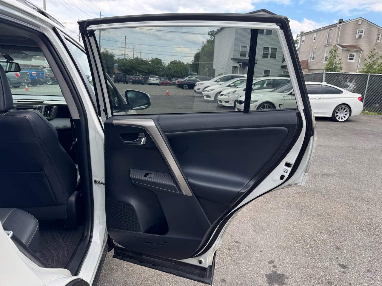 Toyota RAV4 Limited AWD 2015
