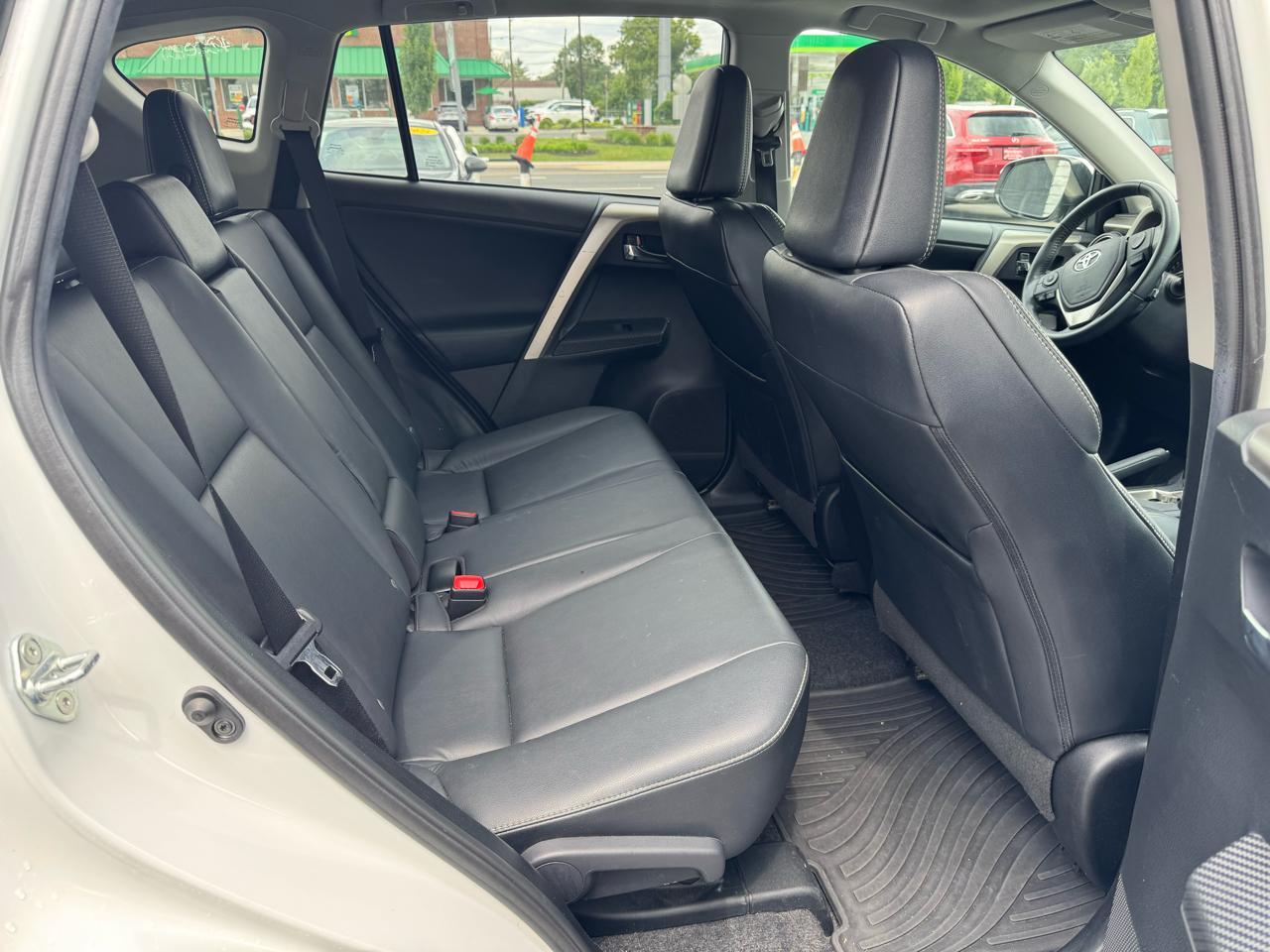 Toyota RAV4 Limited AWD 2015