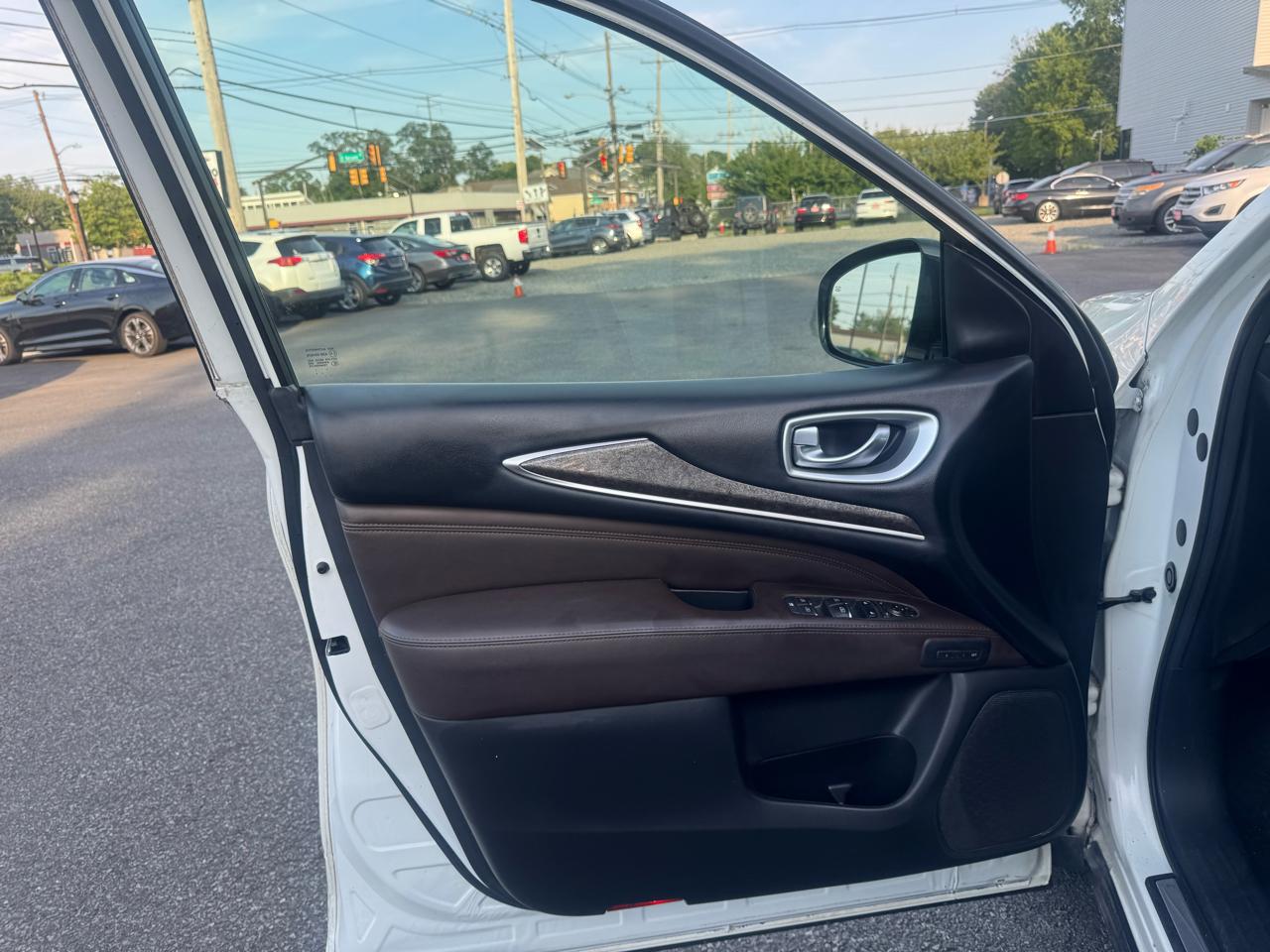 Infiniti QX60 Base AWD 2015