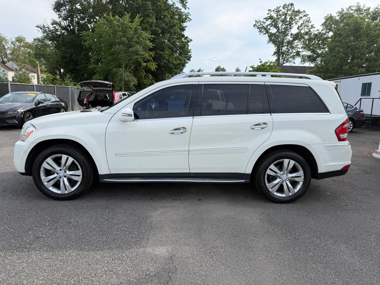Mercedes-Benz GL-Class GL450 4MATIC 2012