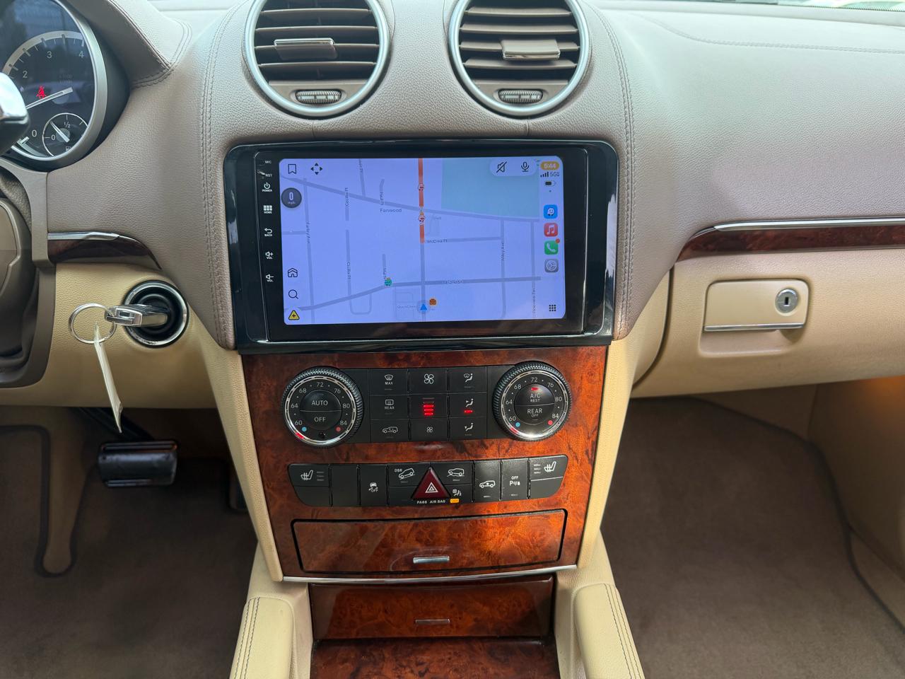 Mercedes-Benz GL-Class GL450 4MATIC 2012