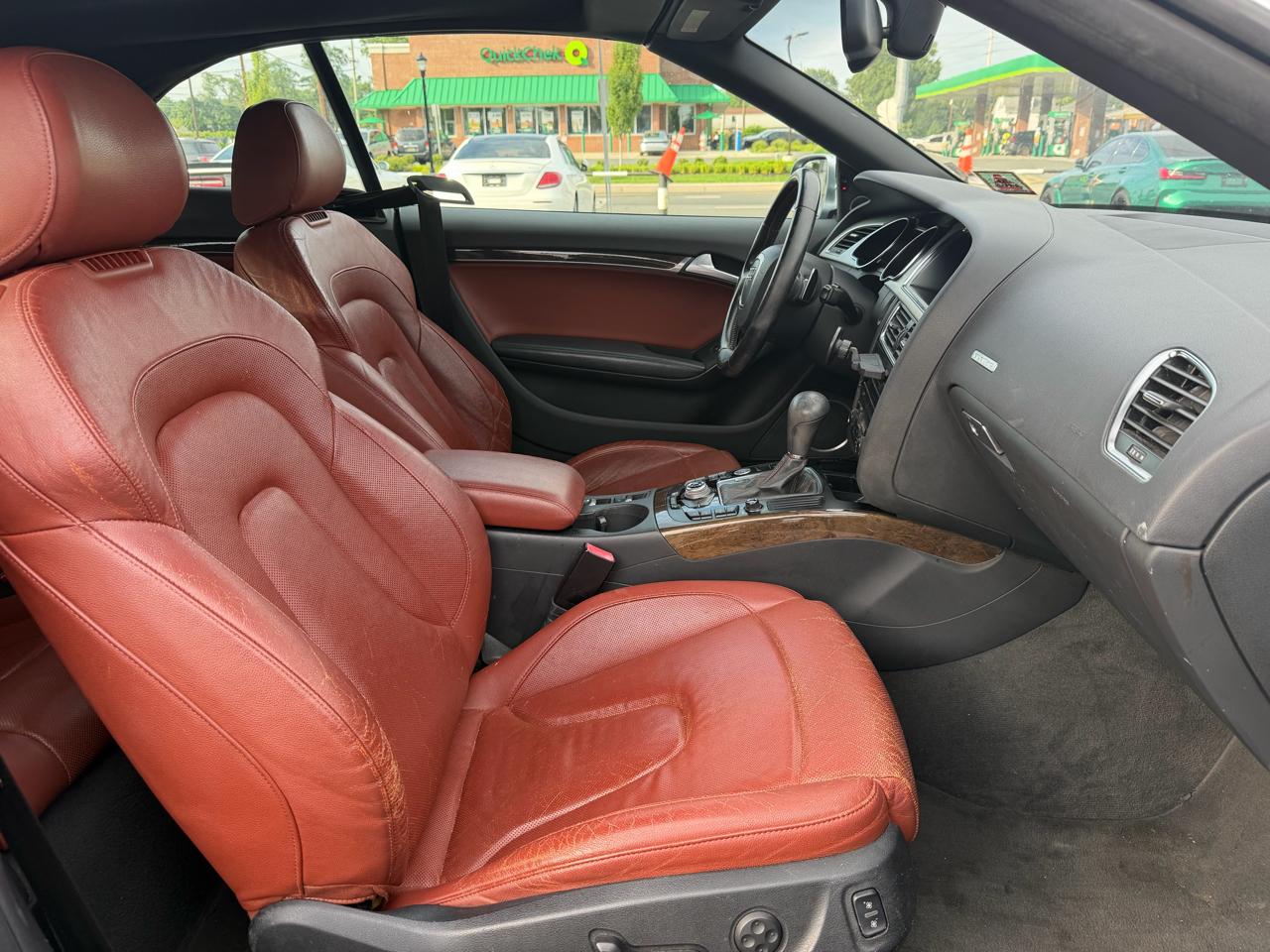 Audi S5 3.0T Cabriolet quattro S tronic 2012