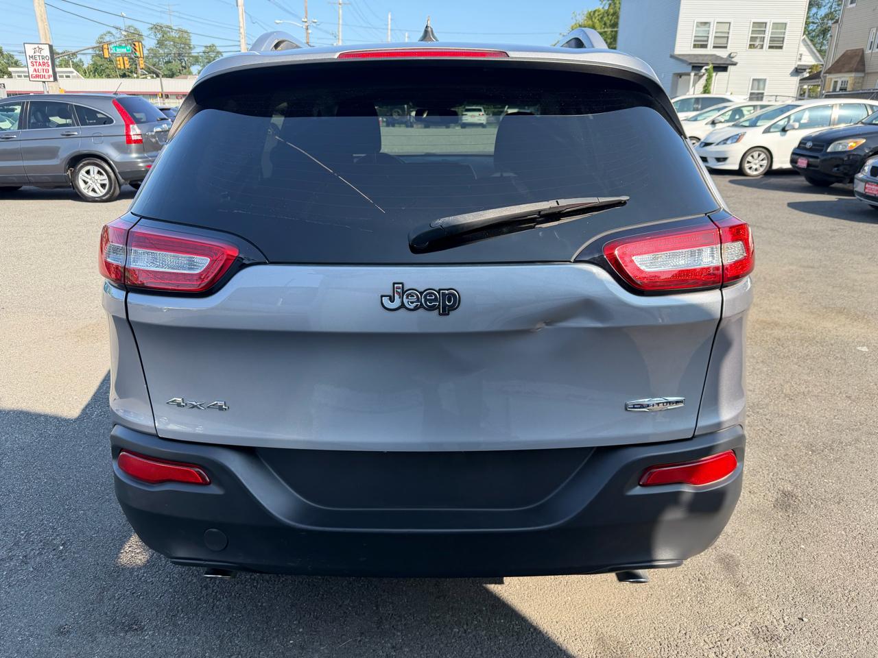 Jeep Cherokee Latitude 4WD 2014