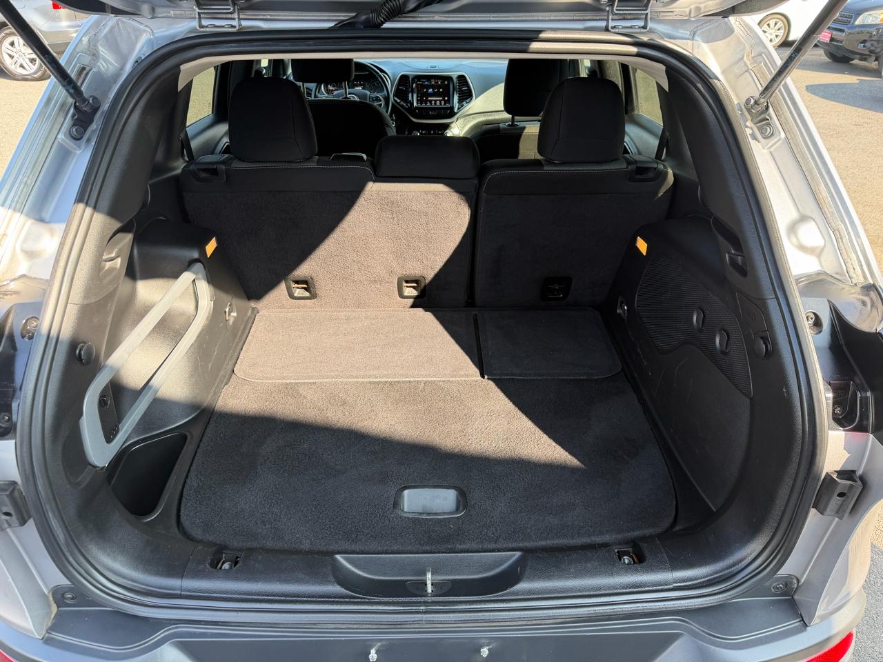 Jeep Cherokee Latitude 4WD 2014