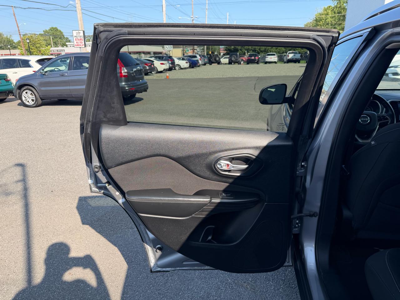 Jeep Cherokee Latitude 4WD 2014