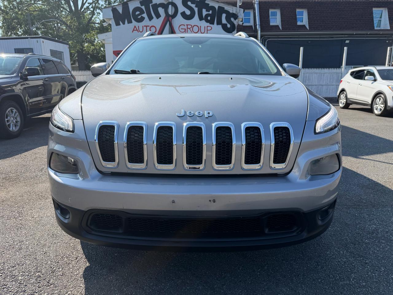 Jeep Cherokee Latitude 4WD 2014