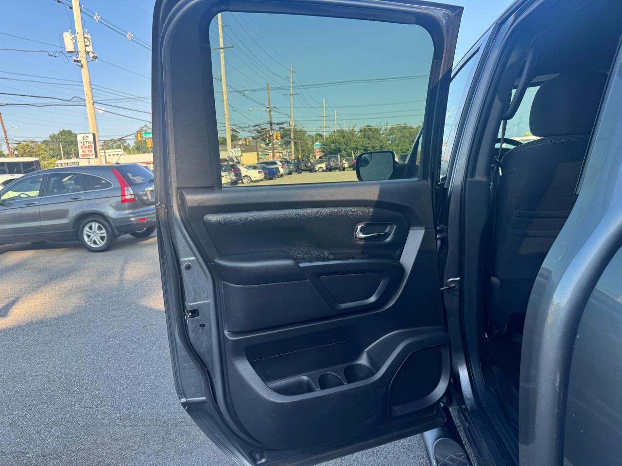 Nissan Titan  2018