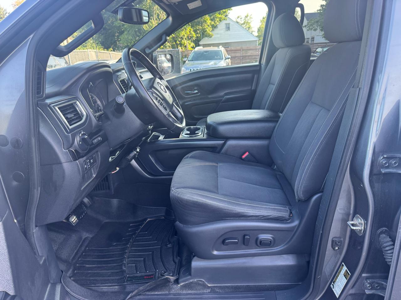 Nissan Titan  2018