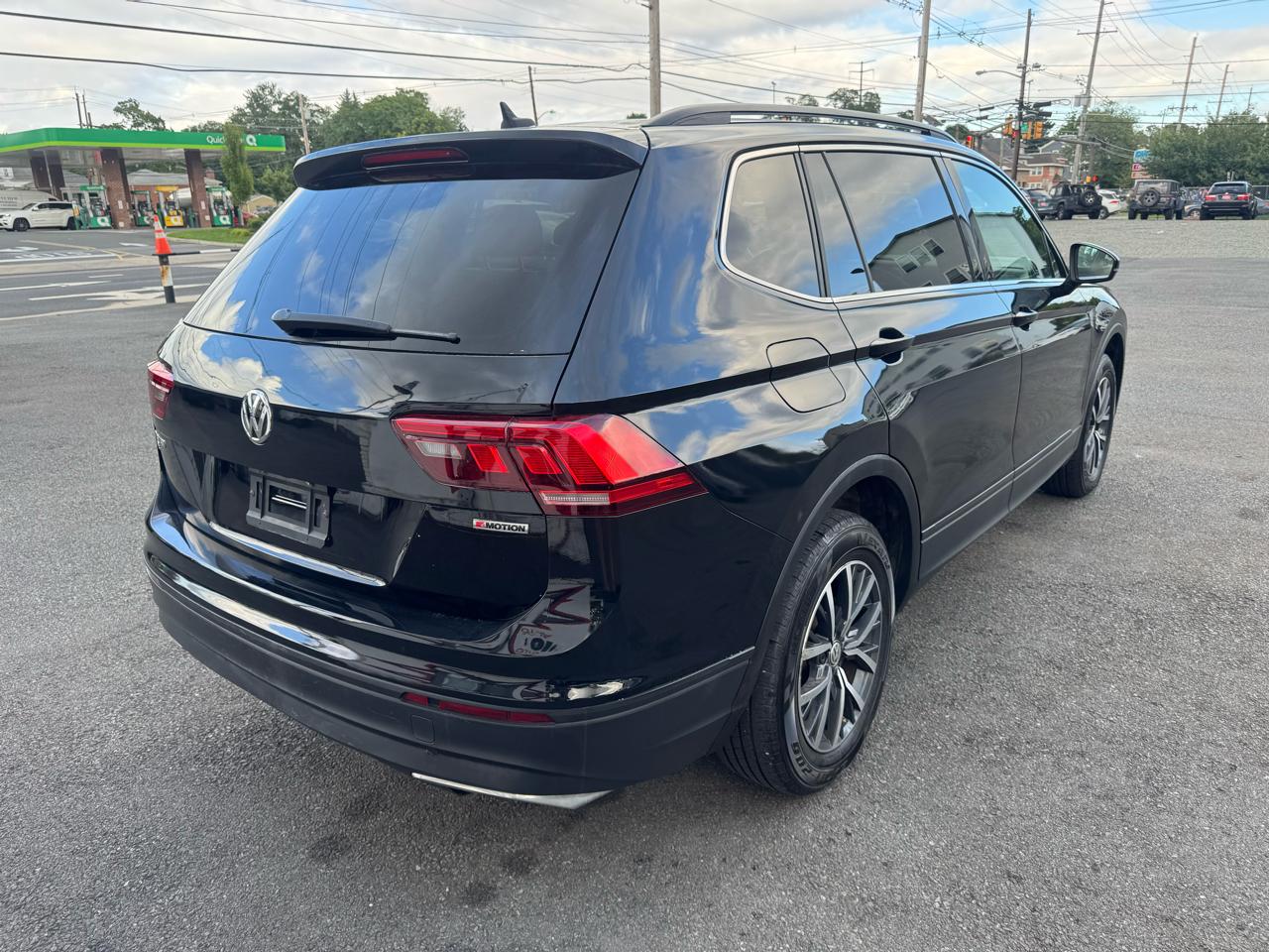 Volkswagen Tiguan SE 4Motion AWD 2019