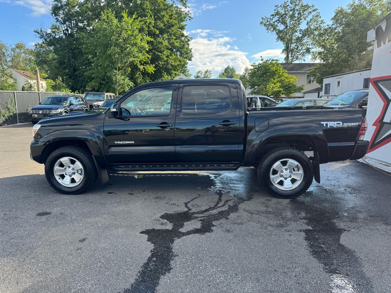 Toyota Tacoma Double Cab V6 6MT 4WD 2015