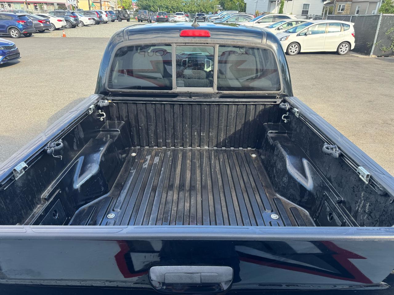 Toyota Tacoma Double Cab V6 6MT 4WD 2015