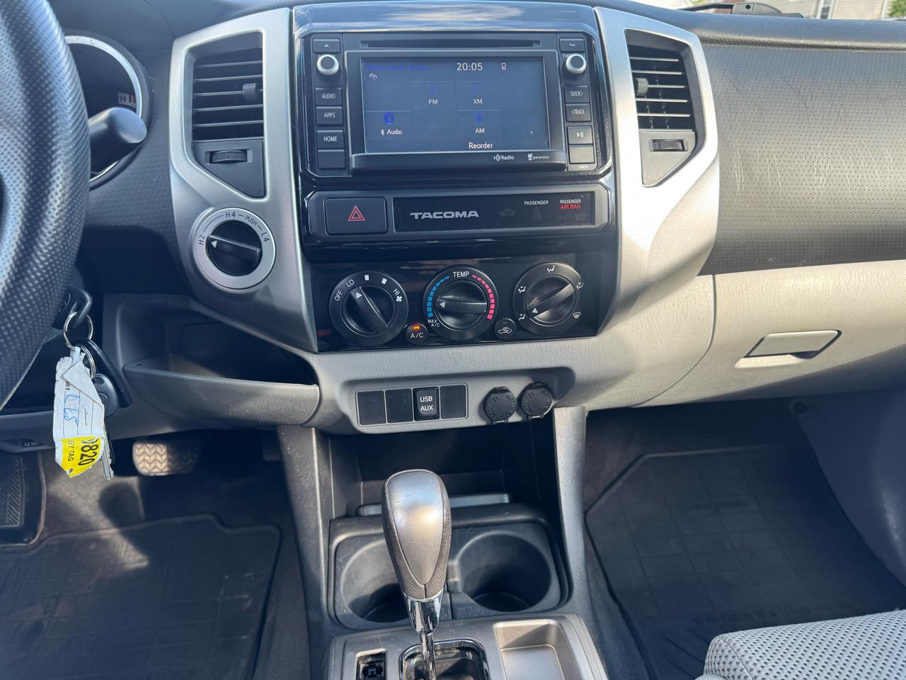 Toyota Tacoma Double Cab V6 6MT 4WD 2015