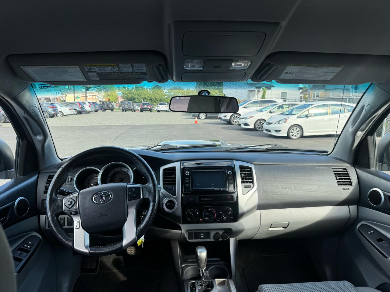 Toyota Tacoma Double Cab V6 6MT 4WD 2015