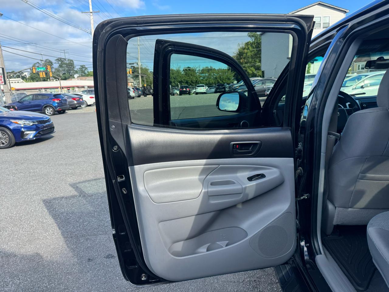 Toyota Tacoma Double Cab V6 6MT 4WD 2015