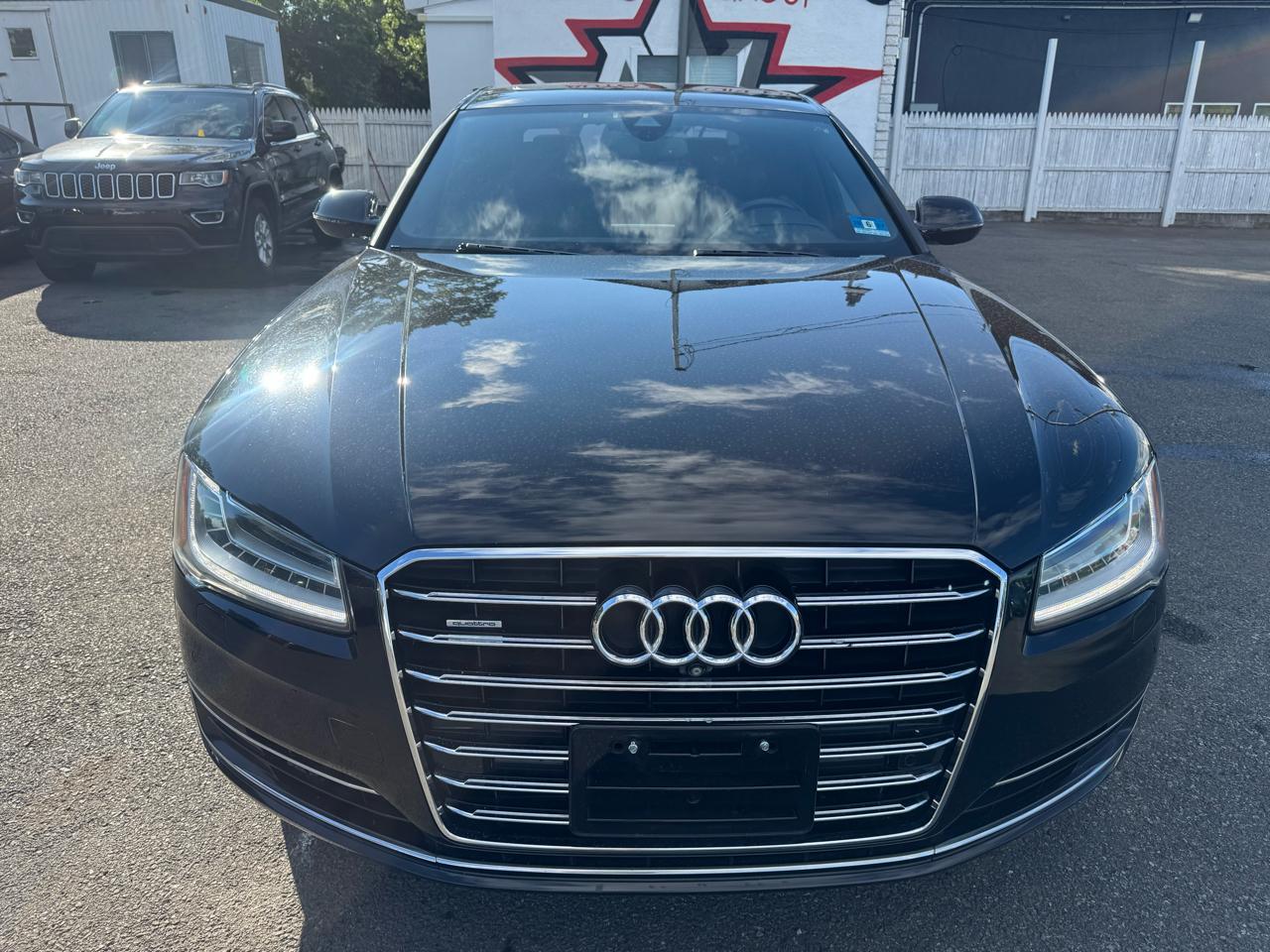 Audi A8 L 4.0T quattro 2015