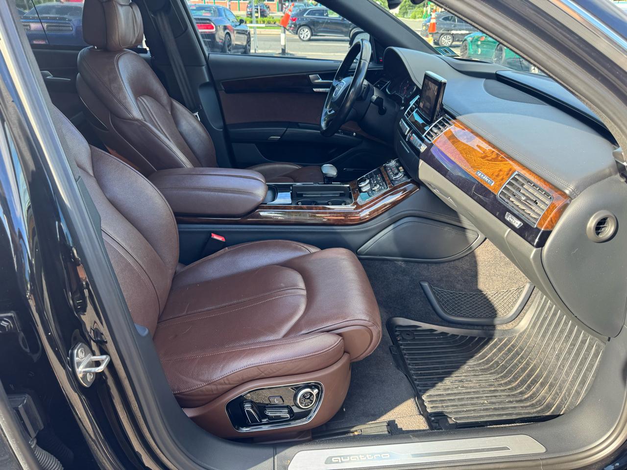 Audi A8 L 4.0T quattro 2015