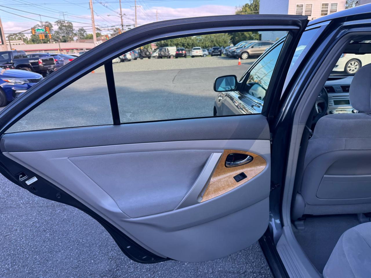 Toyota Camry XLE 2007