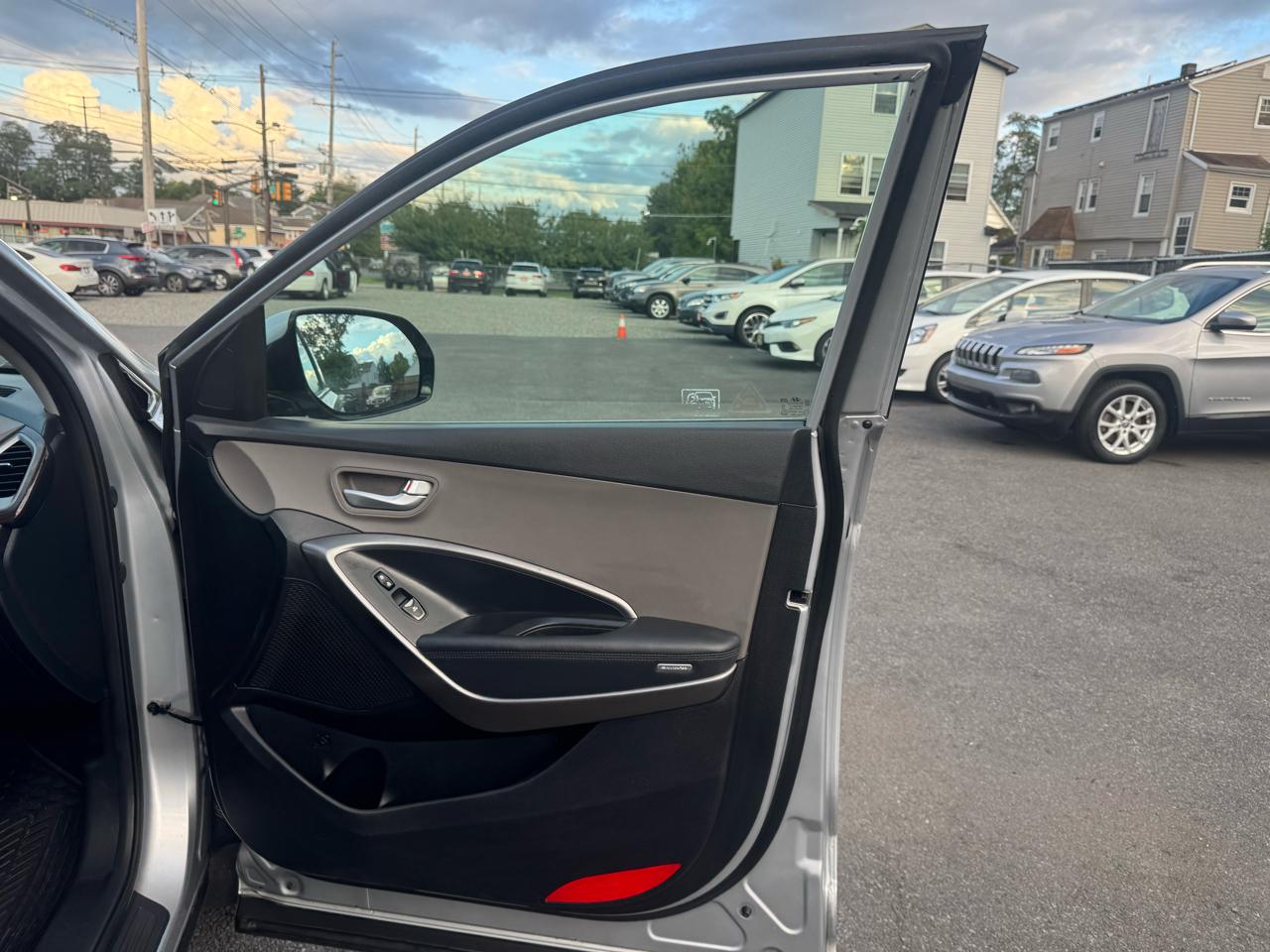 Hyundai Santa Fe SE AWD 2017