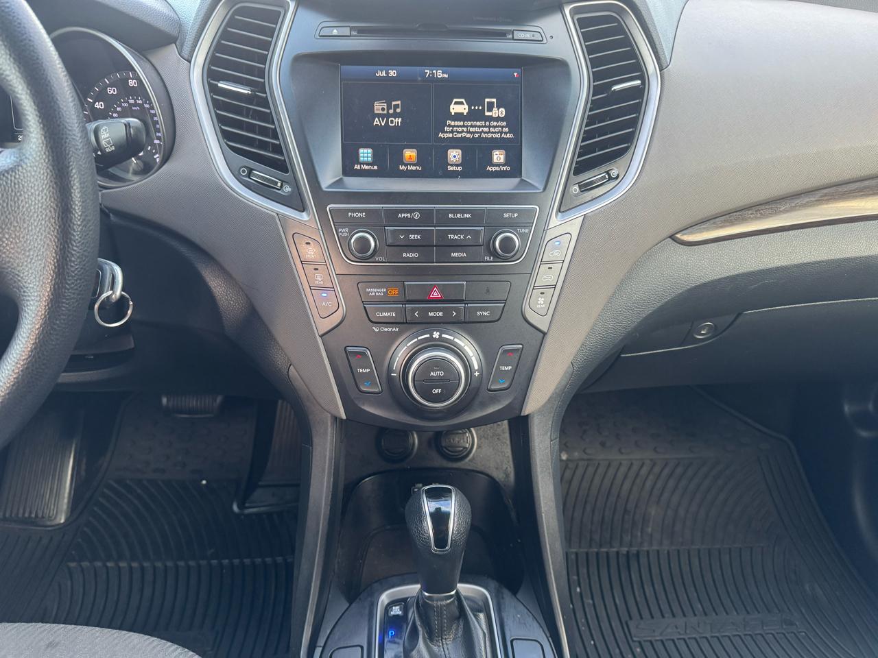 Hyundai Santa Fe SE AWD 2017