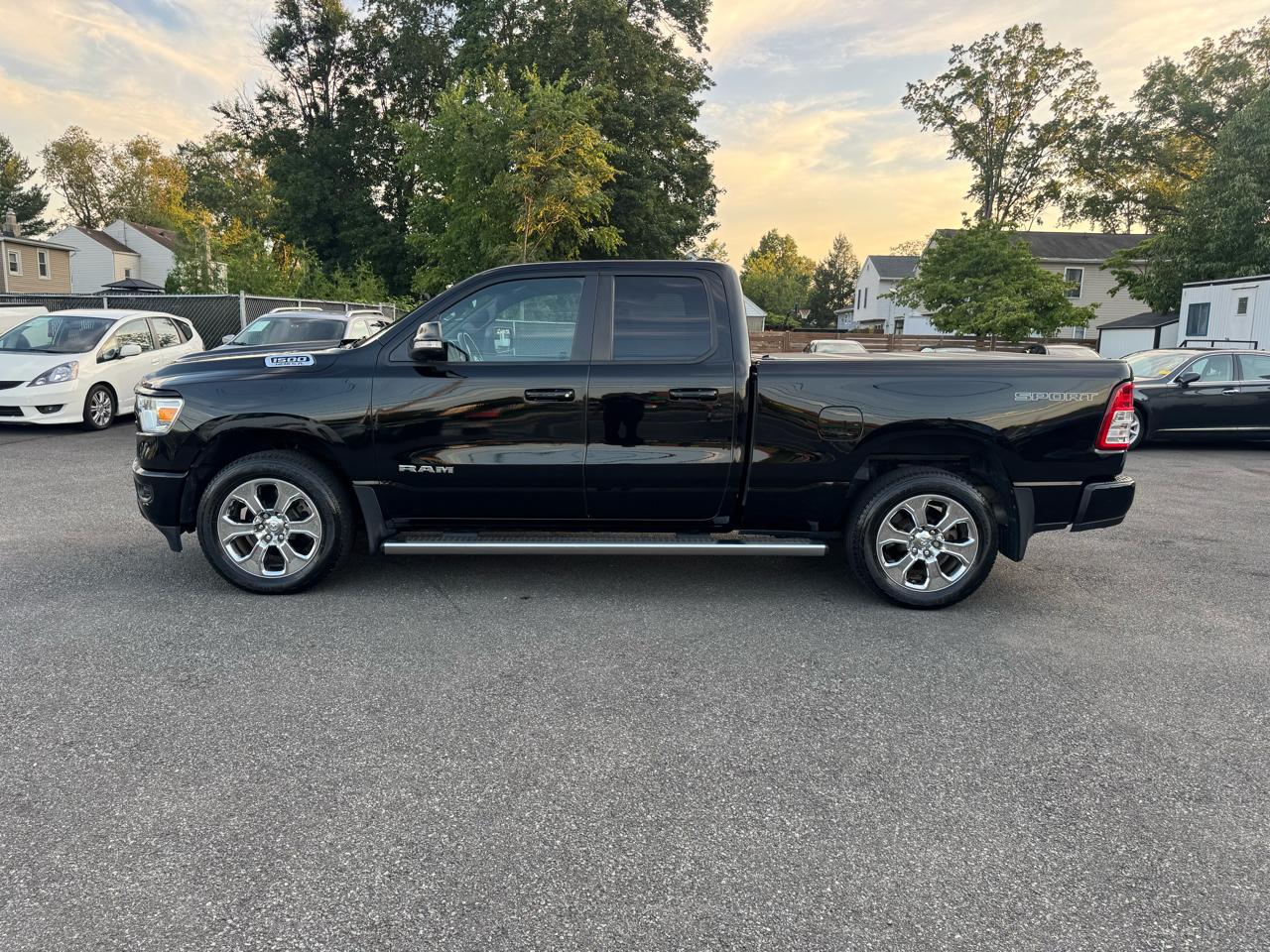 RAM 1500 Big Horn Quad Cab 4WD 2022