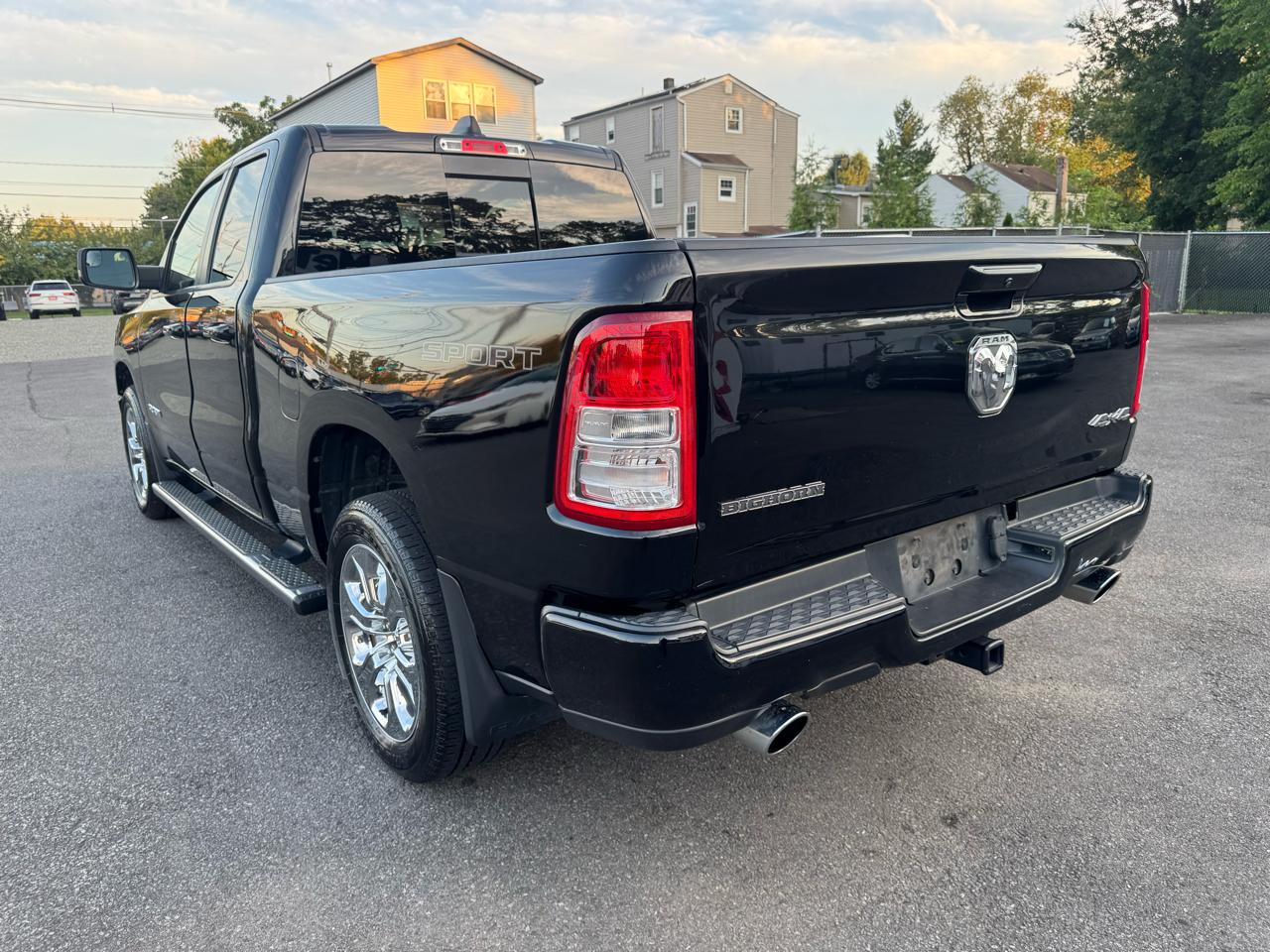 RAM 1500 Big Horn Quad Cab 4WD 2022