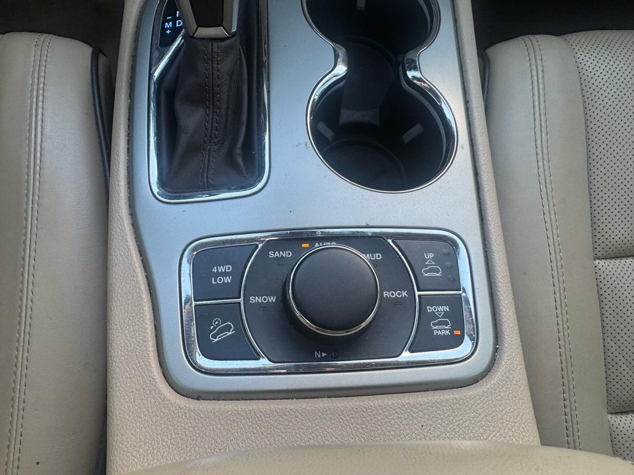 Jeep Grand Cherokee Overland 4WD 2019