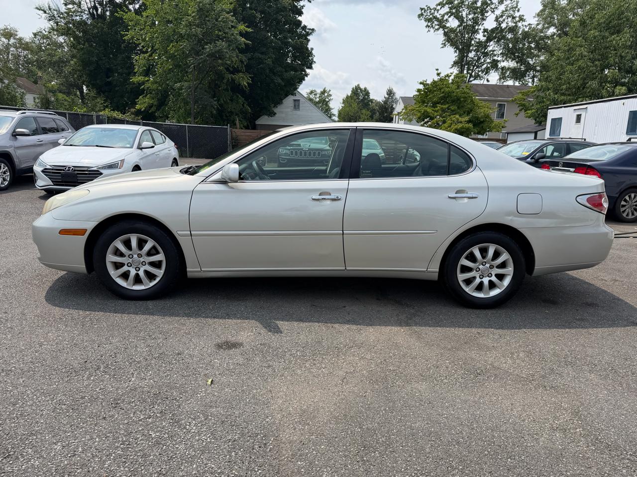 Lexus ES 330 Sedan 2004