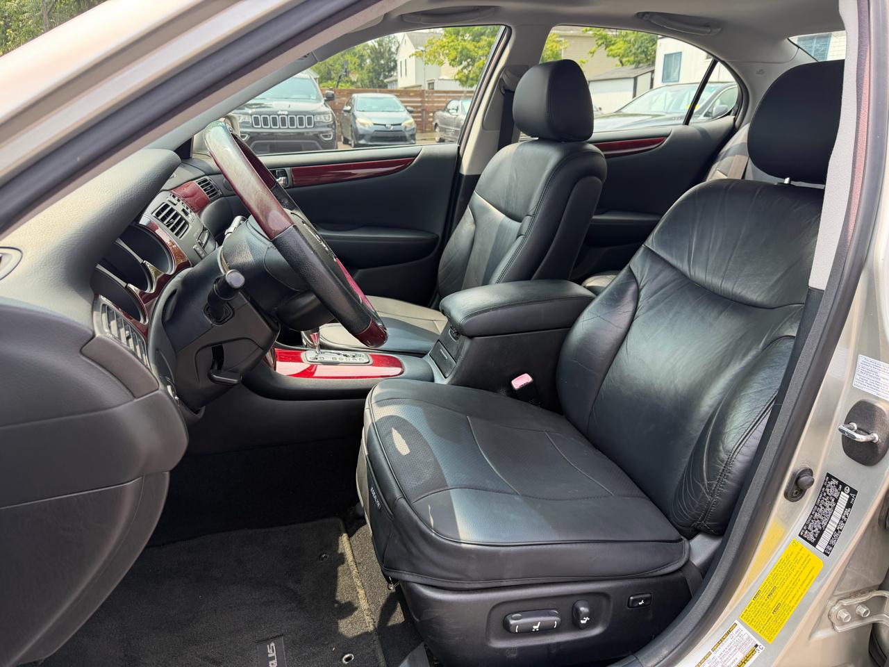 Lexus ES 330 Sedan 2004
