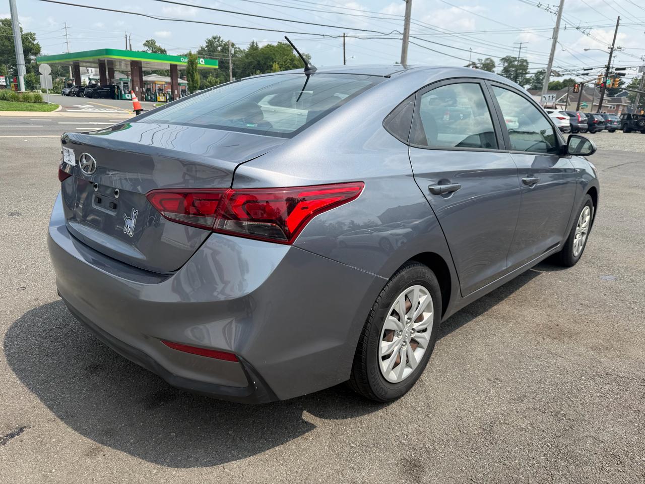 Hyundai Accent SEL 4-Door 6A 2020